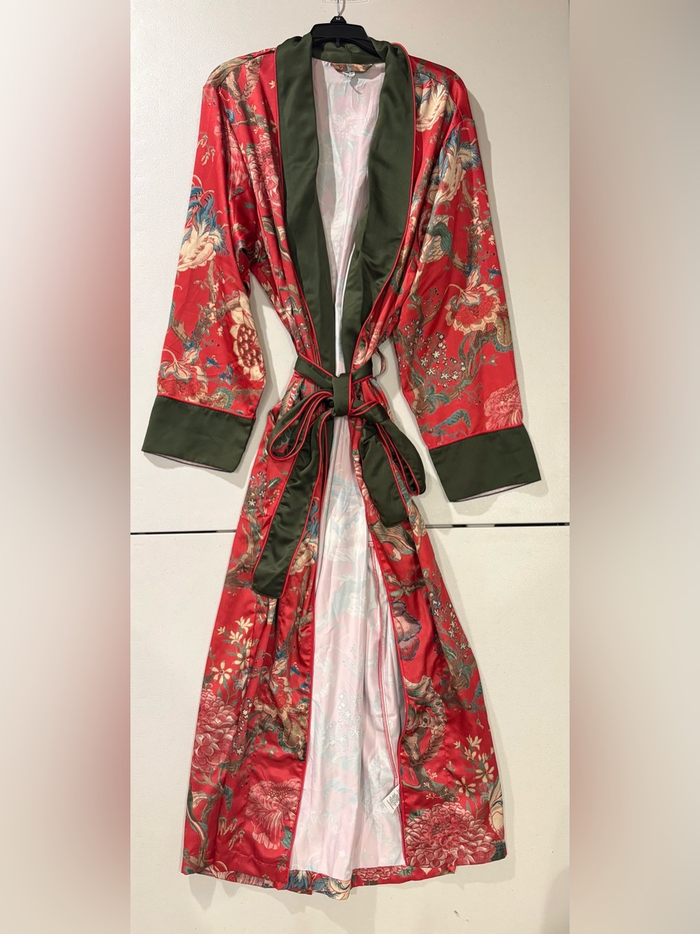 Pottery Barn Dahlia Kimono Robe Red Floral Satin Long Dressing Gown Size Large - Picture 4 of 8